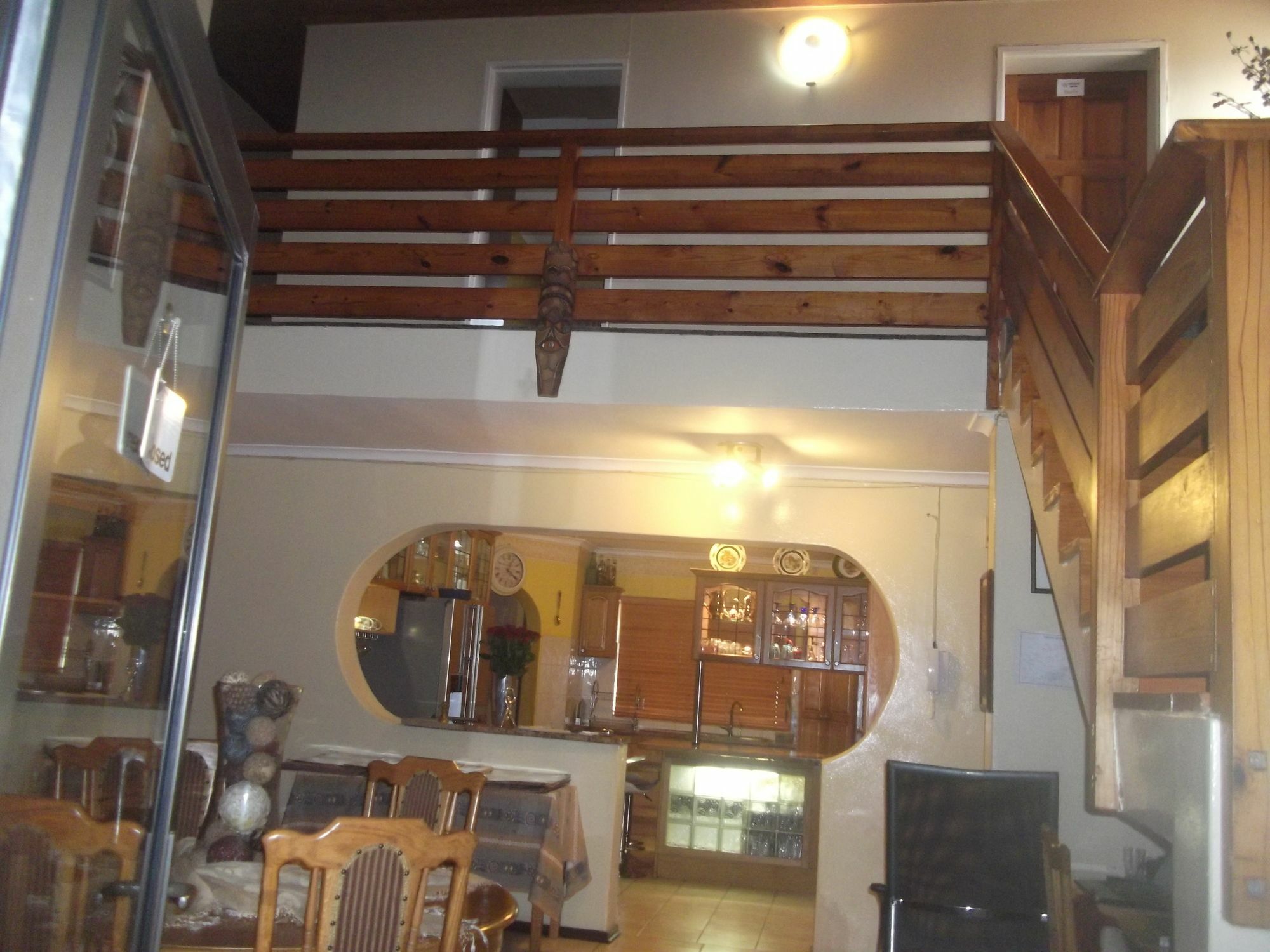 Mbalentle Guesthouse Bishop Lavis Buitenkant foto